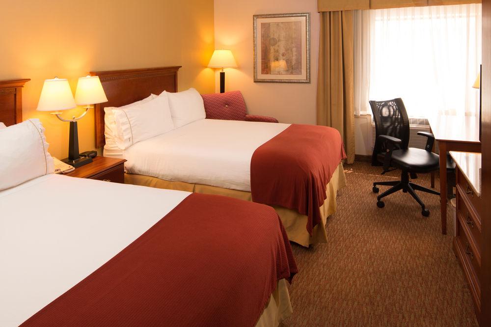 Holiday Inn Express & Suites Greensboro - I-40 Atwendover By Ihg Exteriér fotografie