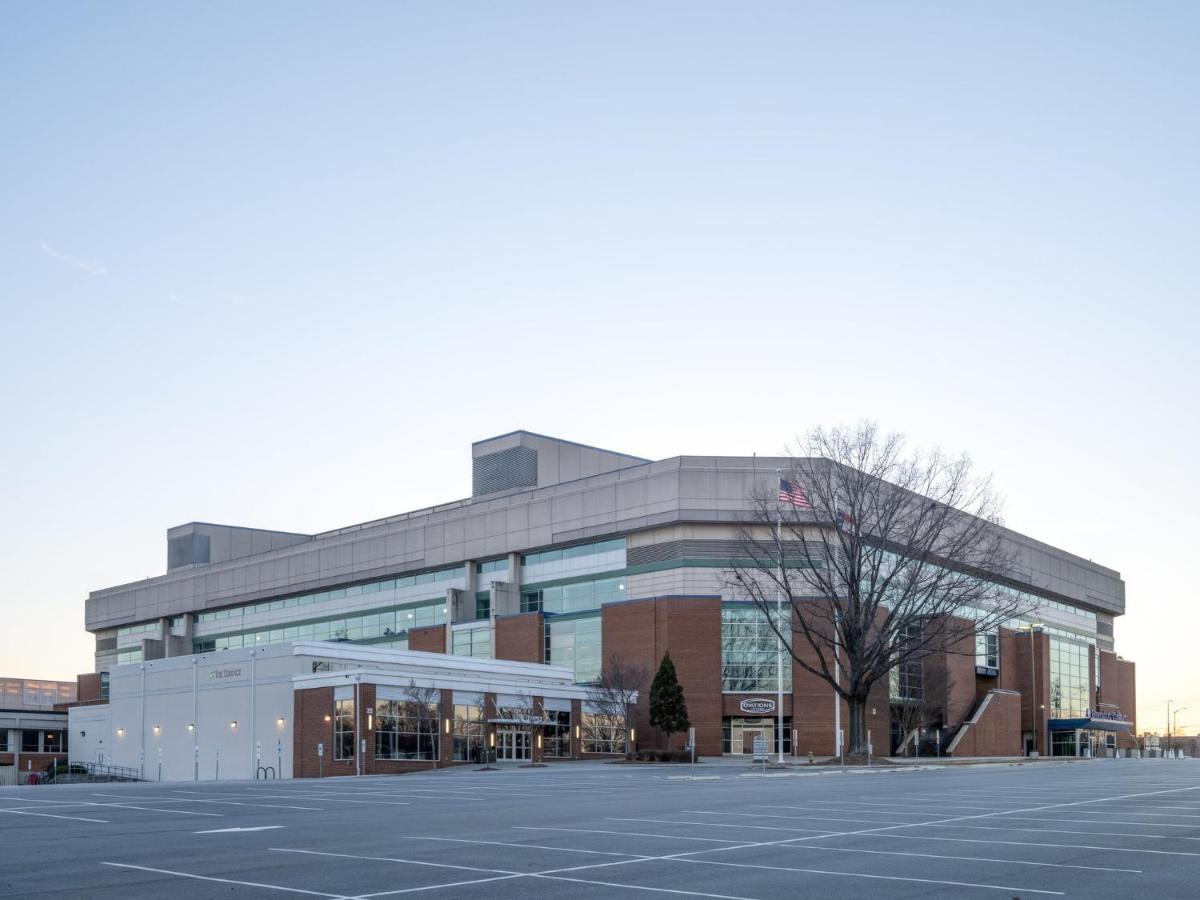 Holiday Inn Express & Suites Greensboro - I-40 Atwendover By Ihg Exteriér fotografie